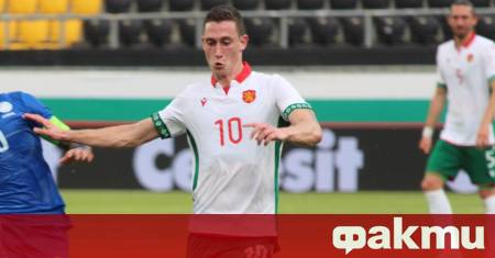 Сидни Уондърърс с българския национал Божидар Краев в стартовия състав