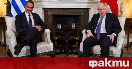 Гръцкият премиер Кириакис Мицотакис проведе разговор с британския си колега