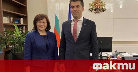 Министър председателят Кирил Петков проведе среща с председателя на Конституционния