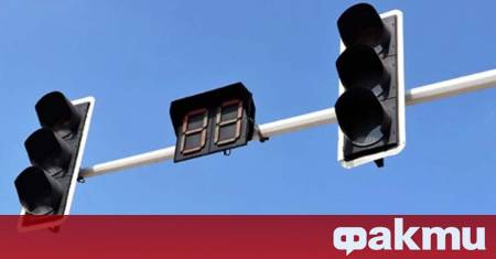 Пътните полицаи и градските управи по света все по често