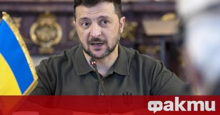 Украинският президент Володимир Зеленски пристигна днес в Рим където ще