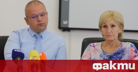 „С поведението си министърът на икономиката и индустрията Никола Стоянов
