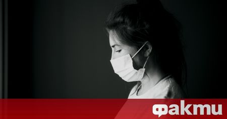 Здравни работници по цял свят работят до изнемога в условията