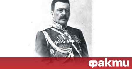 На 23 юни 1882 г княз Александър Батенберг назначава служебно