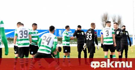 Футболистите на Черно море демонстрираха характер и се поздравиха с