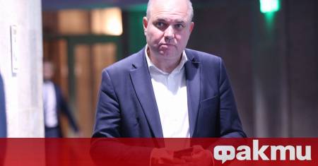 ФАКТИ публикува мнения с широк спектър от гледни точки за