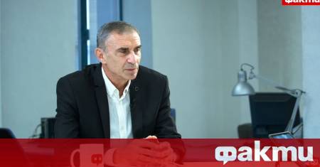 Проф. Георги Чанев пред ФАКТИ: Никой не може да посрещне намаление на заплатата си, нали! (ВИДЕО) Проф. Георги Чанев пред ФАКТИ: Никой не може да посрещне намаление на заплатата си, нали! (ВИДЕО)