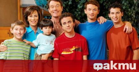 Американският актьор Франки Мюниц сподели в социалните мрежи първа снимка