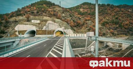 Оттеглени са жалбите и са прекратени съответните производства от съда