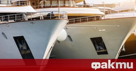 Край турския курортен град Бодрум са се събрали редица луксозни