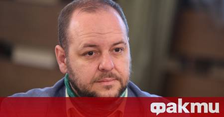 Някак много удобно се спуска към медиите частична информация за