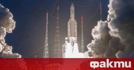 Европейската космическа програма Арианаспейс изстреля ракета със сателит за наблюдение,