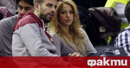 Шакира е била транспортирана в болница в Барселона след паник