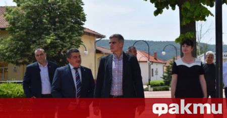 Министър председателят Стефан Янев проведе работна среща с кмета на община