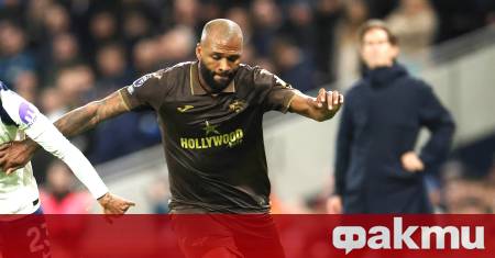 Тотнъм Нюкасъл и Астън Вила проявяват сериозен интерес към нападателя