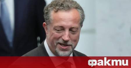Заплатите в държавните дружества трябва да бъдат коригирани надолу Това