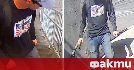 Семейството и приятелите на 22 годишния мъж обвинен в убийството на