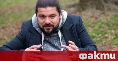 Изненада ме че точно сега президентът Румен Радев подаде оставка