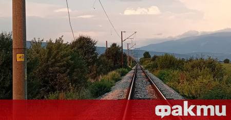 Посегателство върху железопътната инфраструктура тази нощ е довело до повреда