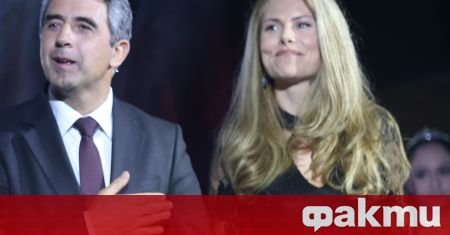 Росен Плевнелиев и очарователната му съпруга Деси Банова са едни