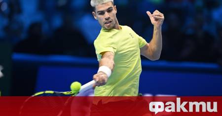 Карлос Алкарас демонстрира впечатляваща форма в първия си мач от