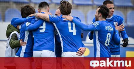 Футболистите на Спартак Варна ще пътуват с празни джобове в