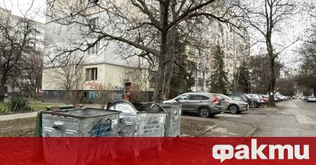 Столичната община продължава усилената работа по почистване и сметосъбиране в