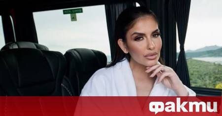 Фолкзвездата Анелия се радва не само на просторния си дом