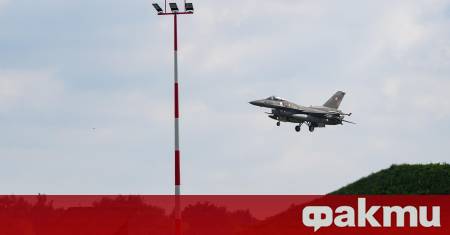 Летищата в полските градове Радом и Люблин са временно затворени