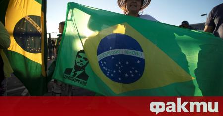 Бразилски върховен съдия разпореди правителството на Жаир Болсонаро да възобнови
