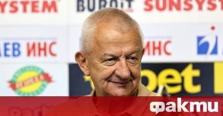 Собственикът на Локомотив Пловдив Христо Крушарски бе много недоволен след