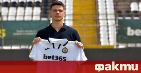 Славия привлече Никола Савич Договорът на сръбския централен защитник е