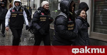 Турските сили за сигурност са предприели мащабна операция срещу нелегалната