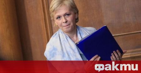 Петя Първанова подава оставка като председател на Държавната агенция за