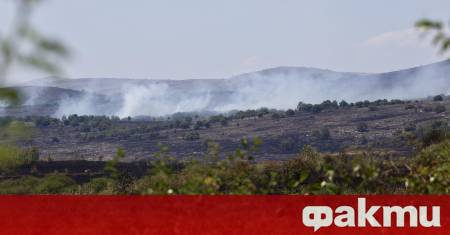 Пожарът в Костинбродско отново се разгоря след като преди това