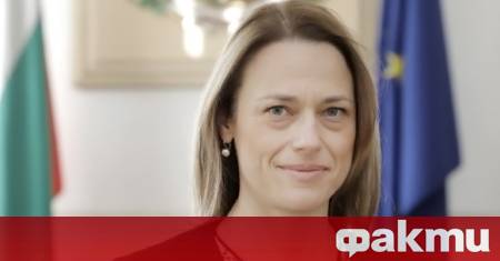 България вече има жена за президент Конституционният съд единодушно потвърди