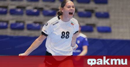 Хандбалистките ни до 17 години спечелиха IHF Trophy за зона