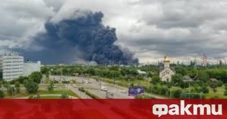 През последните месеци небето над Русия редовно се огласява от