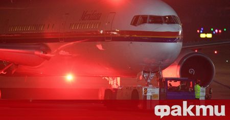 Украински самолет пристигнал в Кабул за да евакуира граждани на