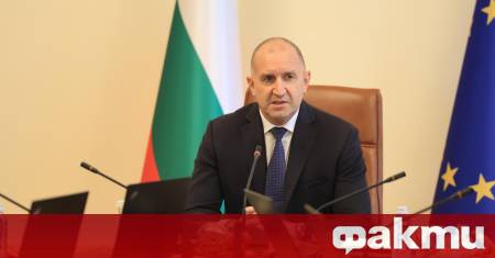 Министър председателят Румен Радев проведе днес телефонен разговор с министъра