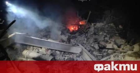 Двама души бяха убити при руски въздушни удари в Запорожка