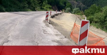 За некачествена рехабилитация на пътя Първомай Коларово Габрене в община Петрич се