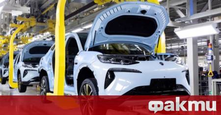 Китайският автомобилен колос BYD който вече диша във врата на