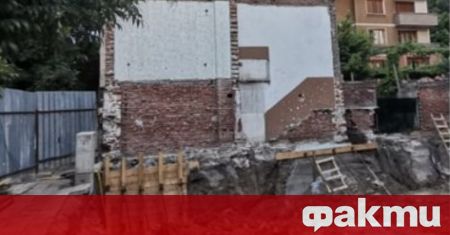 Събарянето на къща в пловдивския квартал Кючук Париж предизвика сериозни