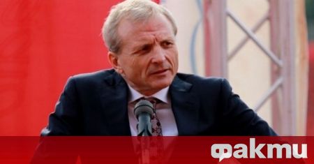 Ръководството на ЦСКА е обещало на треньора Саша Илич още
