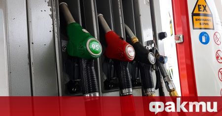 Цените на горивата продължават да се покачват. Един литър бензин