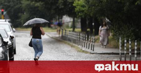 Мощна буря премина през столицата този следобед В Горна баня Суходол