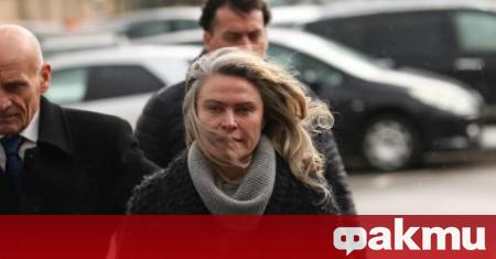Елена Динева, съпруга на бизнесмена Васил Божков, остава в ареста.