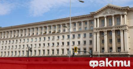 Правителството ще определи временно изпълняващ функциите на председател на Държавна