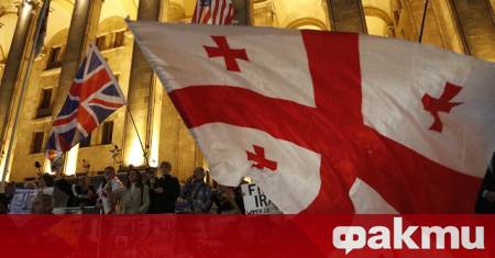 ФАКТИ публикува мнения с широк спектър от гледни точки за